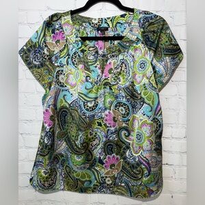 Talbots size 14P green paisley v-neck pullover